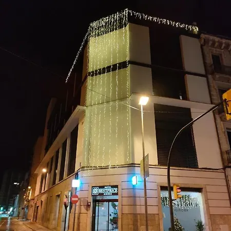 Bestprice Hotel Girona