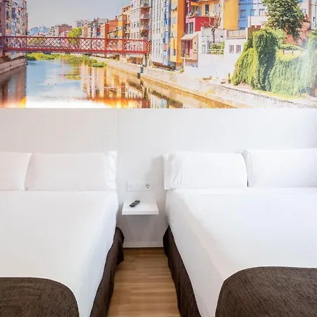 Bestprice Hotel Girona