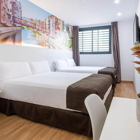 Bestprice Hotel *
